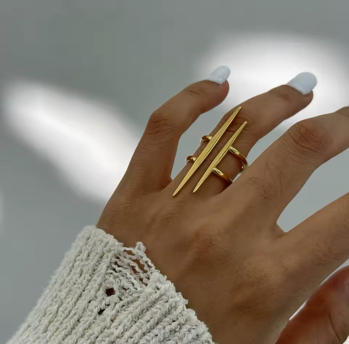 Parallel Statement Gold Ring