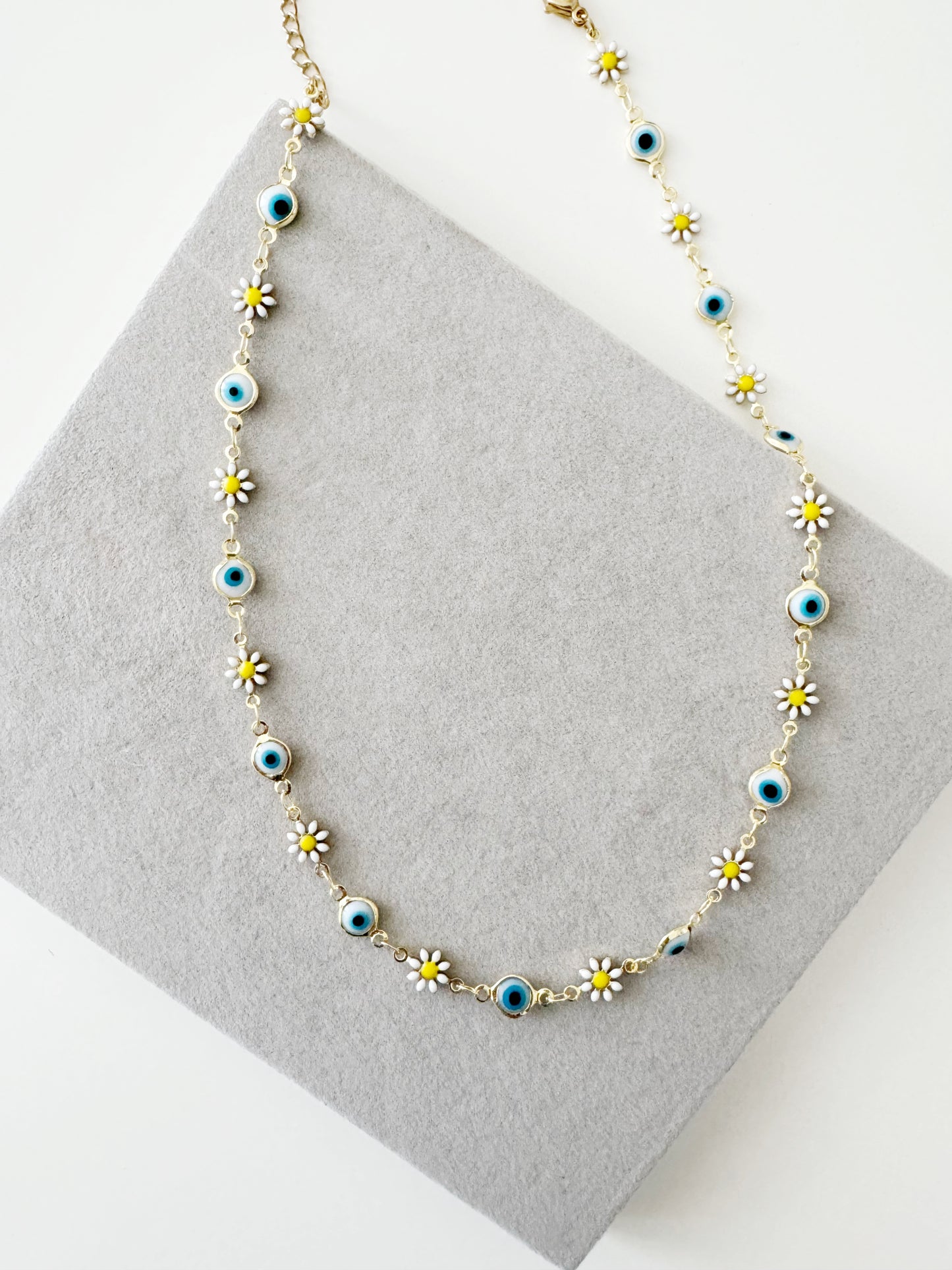 Evil Eye With Daisy Gold Necklace