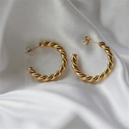 Corazon Rope Twist Gold Earrings