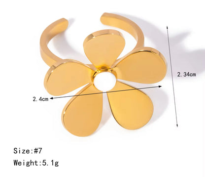 Flower Petals Gold Ring